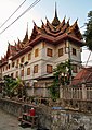 Wat Yannawa museum building