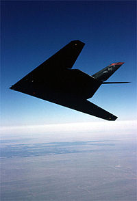 Một chiếc F-117A Nighthawk trên bầu trời New Mexico