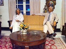 Estátuas de cera de Jinnah e Fatima