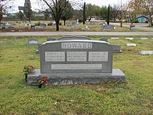 Howard family gravestone with the names of Robert E. (Author and Poet; 1906–1936), Hester Ervin (Wife and Mother; 1870–1936) and Isaac M. (Physician; 1871–1944)