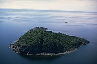 A pequena ilha de Högbonden
