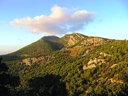 výhled z hradu Monolithos na východ
