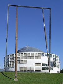 Spiegel (1991), installed in Bielefeld, Germany