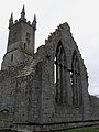 エニス修道院(Ennis Friary、1242年建築)。