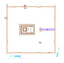 Dessin en couleurs représentant le plan général d'un temple antique.