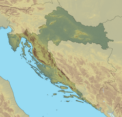 Mapa konturowa Chorwacji, blisko lewej krawiędzi znajduje się punkt z opisem „Wyspy Briońskie”