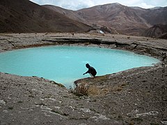 چشمه و آب معدنی دیواسیاب در دشت لار آمل