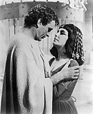 Richard Burton and Elizabeth Taylor in Cleopatra by Joseph L. Mankiewicz (1963)