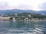 Vista do porto de Ialta.