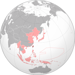 Đài Loan (đỏ) trong Đế quốc Nhật Bản (đỏ nhạt) ở mức độ xa nhất.