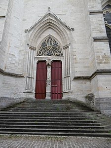 Portail de Saint-Firmin le Confesseur