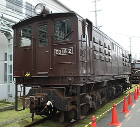 ED18 2 浜松工場にて