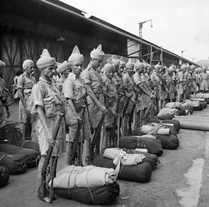 L'arrivo di nuove truppe indiane a Singapore, novembre 1941
