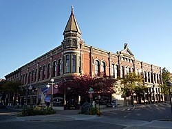 The historic Davidson Building, completed in 1890