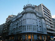 Casa Ameixeiras, na praza de Lugo (A Coruña, 1925)