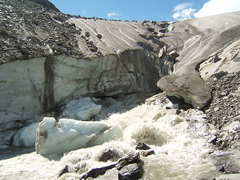 Gletsermonding van die Schlatenkees in Oos-Tirool, Oostenryk.