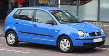 Front-three-quarter view of a small five-door car with a two-box body style fitted with hubcaps.