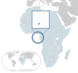  সাঁউ তুমি ও প্রিন্সিপি-এর অবস্থান (গাঢ় নীল) – আফ্রিকা-এ (হালকা নীল & গাঢ় ধূসর) – আফ্রিকান ইউনিয়ন-এ (হালকা নীল)