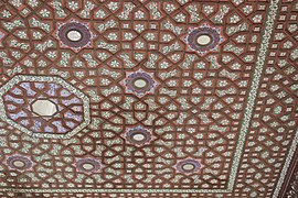Sheesh Mahal's ceilings