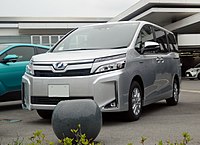 2017–present Toyota Voxy Hybrid V (facelift)