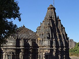 Arisht Neminath temple
