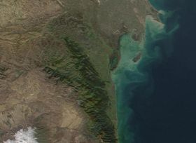 Image satellite de la partie septentrionale des monts Talych.