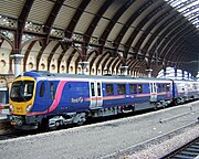 The class 185's first livery known as the "Barbie" livery, as seen in 2006. This was used during testing only.