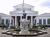 Museum Nasionalna Indonesia ri Jakarta Pusa'
