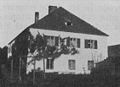 The old school building from 1822 in a photo from 1914