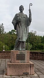 Mettlach, Statue von Bischof Liutwin