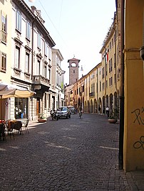 Rua típica da cidade.