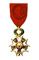 Huân chương của officier với bông hoa hồng trên dải băng đỏ
