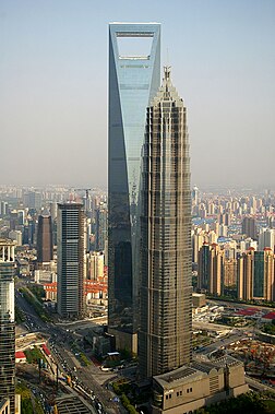 Шанхай бүкіләлемдік қаржы орталығы және Цзинь Мао мұнарасы