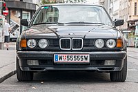 BMW E32 (narrow grille)