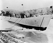 Launch of LST-32, 22 May 1943