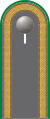 Dienstgradabzeichen eines Unteroffiziers der Panzergrenadiertruppe auf Schulterklappe der Jacke des Dienstanzuges für Heeresuniformträger