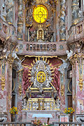 Retablo mayor de la Asamkirche[177]​ de Múnich, de los hermanos Asam (1733-1746).