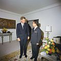 El presidente John F. Kennedy con el príncipe Norodom Sihanouk en Nueva York en septiembre de 1961.