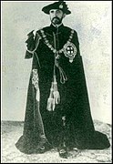 騎士団の正装をしたエチオピア皇帝ハイレ・セラシエ1世（1935年頃撮影）
