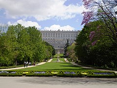 Vue du palais depuis le Campo del Moro.
