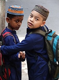 Bengāļu skolēni ostas pilsētā Čitagongā.