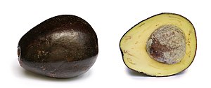 Кесилген авокадо. Сурат Дар-эс-Саламда этилгенди