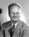 Hans Bethe 1967 Nobel Fizik Ödülü'nü aldı.