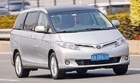 Facelift Toyota Previa (China)