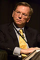 Eric Schmidt, MS 1979, PhD 1982, az Alphabet ügyvezető elnöke.
