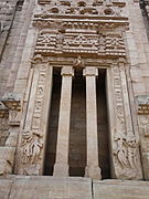 One of the four entrances of the Teli ka Mandir. This Hindu temple was built by the Pratihara emperor Mihira Bhoja.[205]