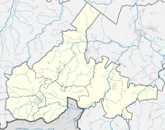 Mapa konturowa powiatu prudnickiego, blisko lewej krawiędzi na dole znajduje się punkt z opisem „Pokrzywna”