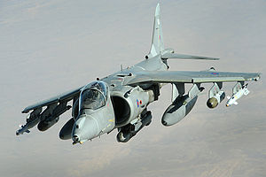 Harrier GR9 RAF nad Afghánistánem v roce 2008.