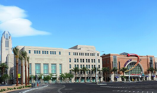 Smith Center for the Performing Arts em Las Vegas, Nevada, um edifício Neo-Art Deco (2012)