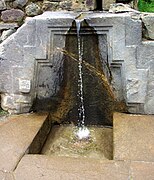 Baño de la Ñusta ("bains de la Princesse") à Ollantaytambo[N 5].